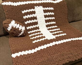 Football chunky knit blanket