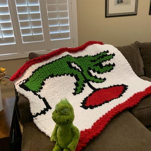Grinch Hand Knit Chunky Throw Blanket - Etsy