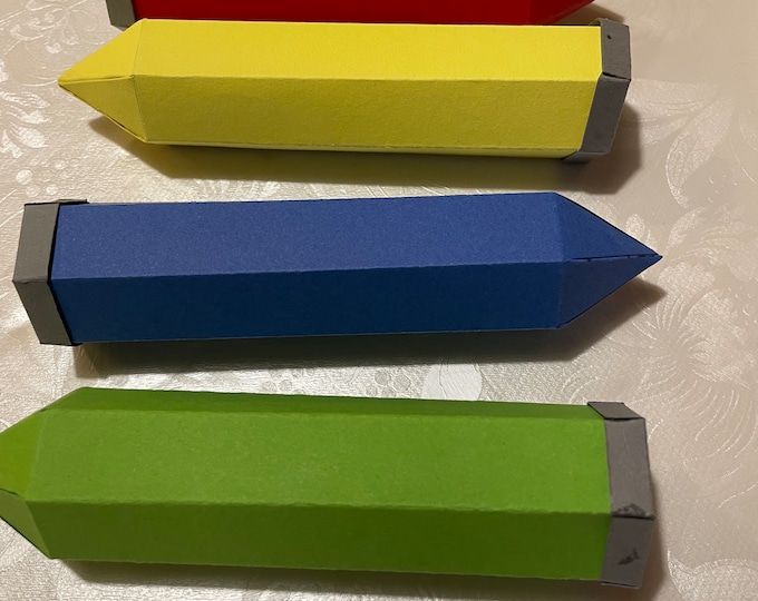 Stifte zur Dekoration oder für Geldgeschenke für die Einschulung oder weiterführende Schule aus Tonkarton