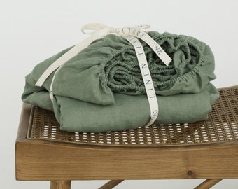 Linen fitted sheet in Green / Linen bedding / Stone Washed Soft linen / Twin, Full, Double, Queen, King, Euro, AU sizes