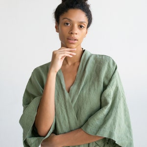Kimono robe in Green / Stonewashed linen Kimono / Linen Kimono Robe / Linen Kimono Dress / Oversize Linen Kimono Jacket image 5