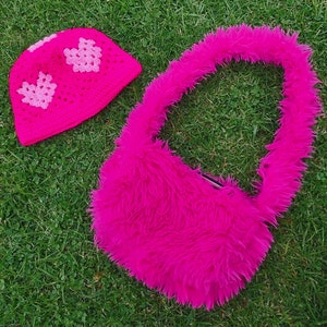 Conjunto de sombrero de pescador rosa intenso y bolso de mano