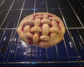 Fake Mini Homemade Cherry Pie