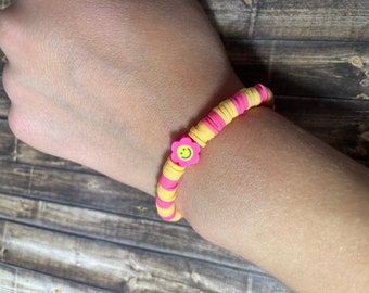smiley flower bracelet
