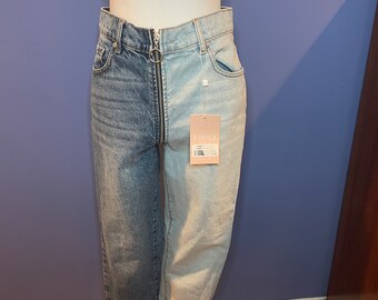 levi's back zipper jeans