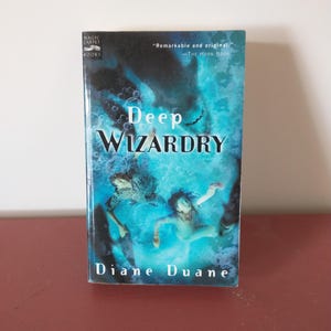 A Wizard of Mars DIANE DUANE ハードカバー洋書 Amazon.com: A Wizard of Mars: The Ninth Book in the Young