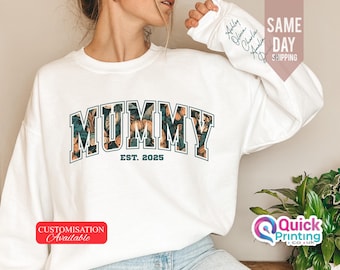 Custom Mummy Sweatshirt: Personalized Floral Mama Jumper
