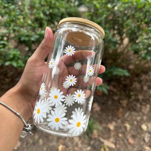White Daisy Glass cup