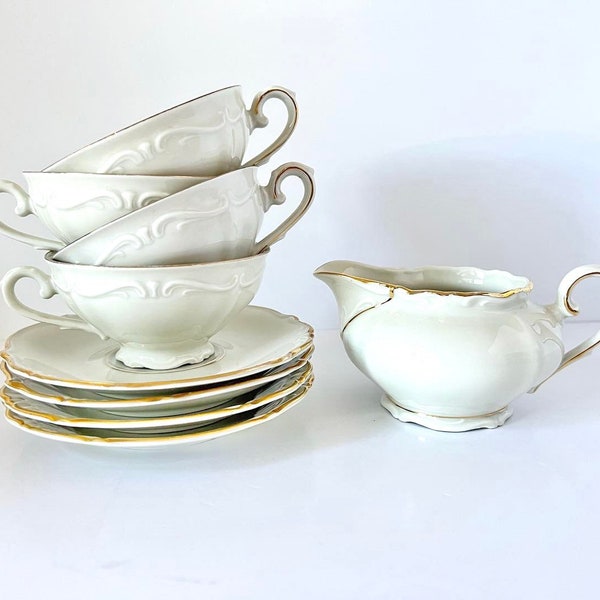 Vintage Bavaria Germany Porcelain Set of 4 Teacups & 4 Saucers and a Creamer | Gilt Line Trimmed Fine Bone China Teacup Set