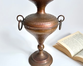 Antique Vintage Mid Century hammered copper amphora vase | Vintage Neutral Style Home Decor Retro Modern