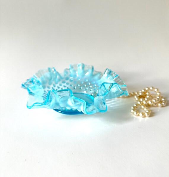 フェントン　クランベリーホブネイルオパルセント　フリルエッジ　ラージガラスボウル フェントン ターコイズブルー オパールセント ホブネイル ボウル