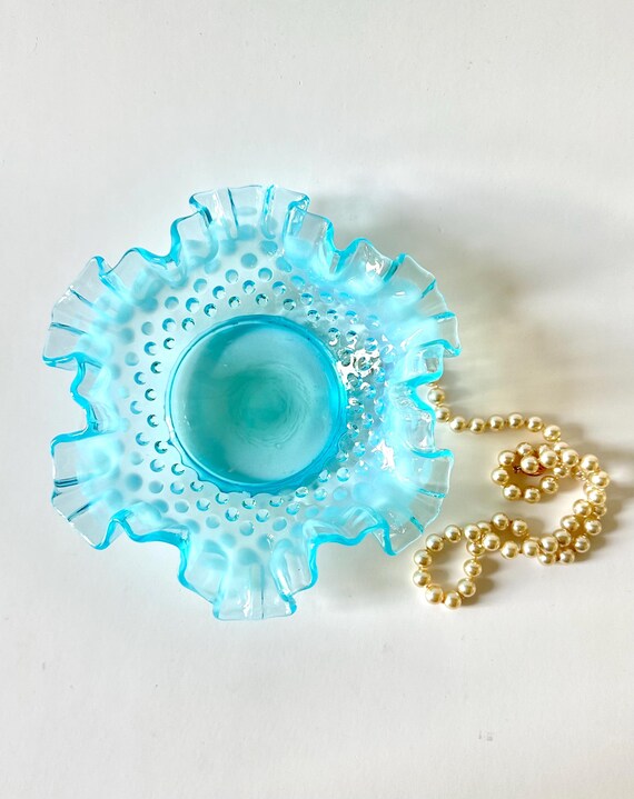 フェントン　ブルーオパールセント ボブネイル コンポート フリル ラッフル fit=scale-down,w=1200