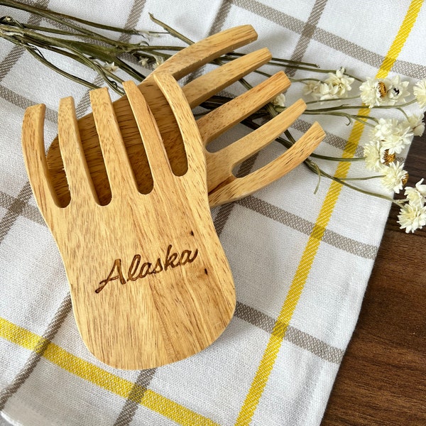 Alaska Chefs Wooden Salad Tosser | Serving Utensils | Engraved Kitchen Tools | Kitchen Decoration
