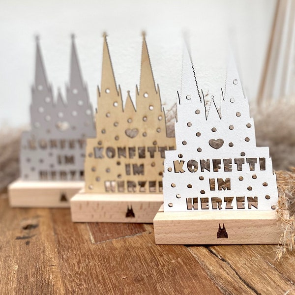 Kölner Dom Aufsteller " Konfetti im Herzen " mit Namen personalisierbar aus Holz / Geschenk