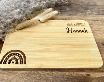 Brettchen Regenbogen aus Bambus mit Namen personalisiert / Geschenk / Gravur / Frühstücksbrett