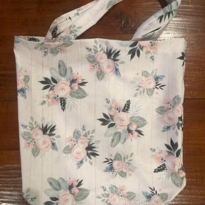 Roses Tote Bag
