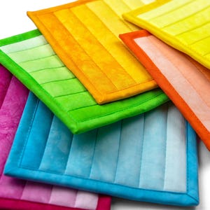 Insulated Fabric Trivet / Mug Rug / Pot Holder made with Ombré Hand-Dyed Kona Cotton