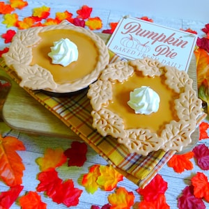 Fake Mini Pumpkin Pie | Fake Pumpkin Pie | Fall Center Piece | Fall Photo Prop | Fall Tier Tray Decor | Fake Fall Dessert |