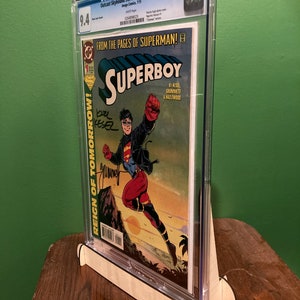 CGC Comic Book Stand - Simple Wood Display