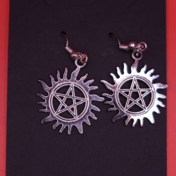 Sun Pentagram Wicca, Occult, Goth, Witch, Horror, Halloween Earrings