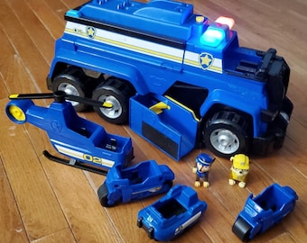 PAW Patrol Chase 5-in-1 Ultimate Police Cruiser With Helicopter And Smaller Vehicles, Lights And Sounds