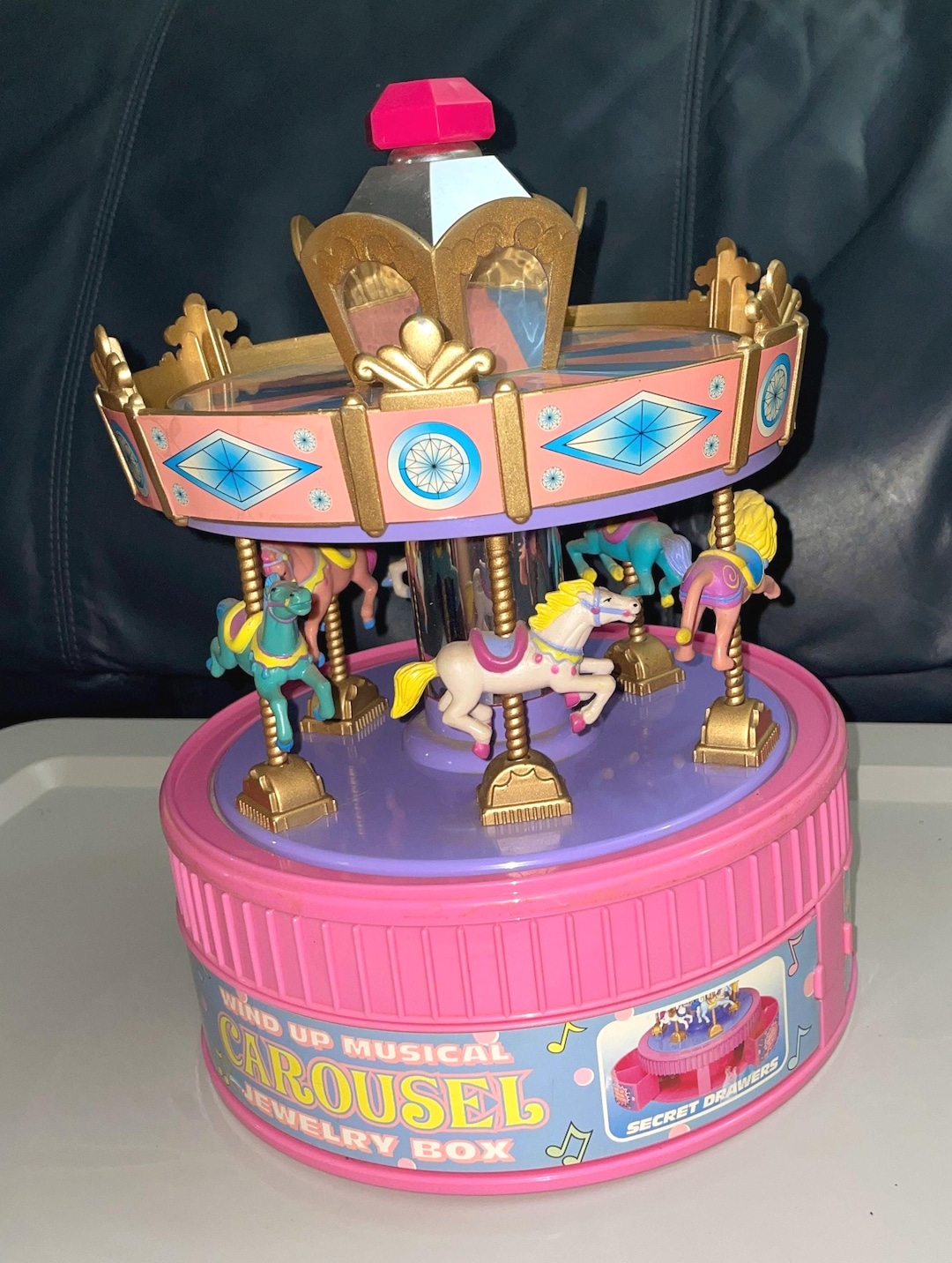 オルゴール Wind Up Musical Carousel Jewelry Box il_1080xN.7552238864_p6pm.jpg