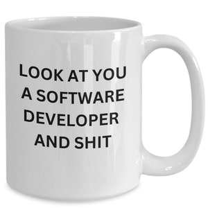 Lustige Software Programmierer Tasse - Sarkastisches Geschenk für Programmierer