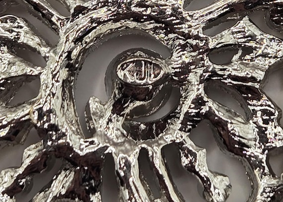 vintage KJL Kenneth Jay Lane Art Deco Faux Pearl … - image 3