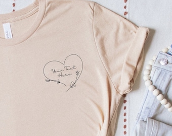 Camisa personalizada del día de las madres, corazón floral, camiseta de mamá nueva, camiseta de mamá de corazón minimalista, nombre de niño de camisa de mamá personalizada, regalo del día de las madres