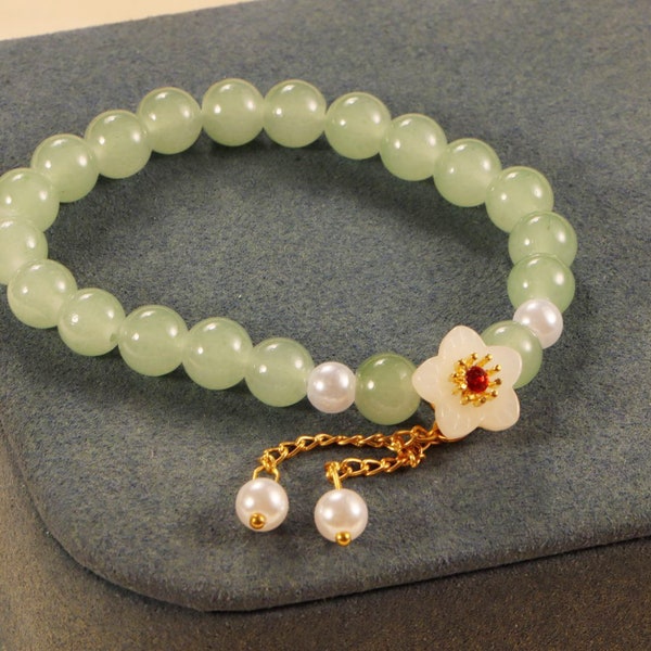 Vintage Jade Bracelet with Flower Charm, Women  Friendship Bracelet Healing Jewelry