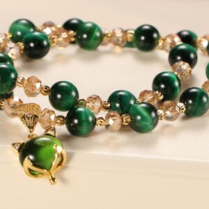 Pulseras de ojo de tigre en capas para mujeres y hombres, pulsera con colgante de zorro y piedras preciosas, pulseras de la amistad apilables