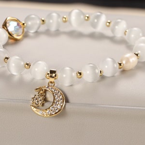 Cat Eyes Opal Bracelet with Moon and Star, Women Girl Minimalist Friendship Bracelet, Gift for Her