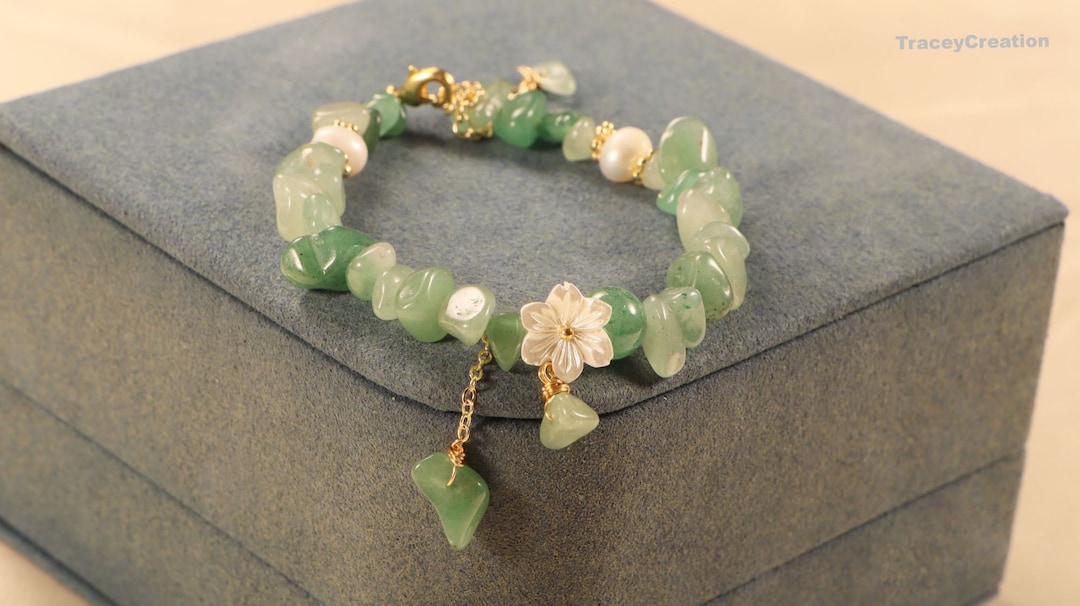 JMQJewelry Heart August Birthstone Green Charm Bead For Bracelets - Grandma, Gift - View #8