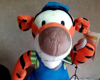 Vintage 2003 Sega Disney Tigger With Tag, in Great, Almost Like