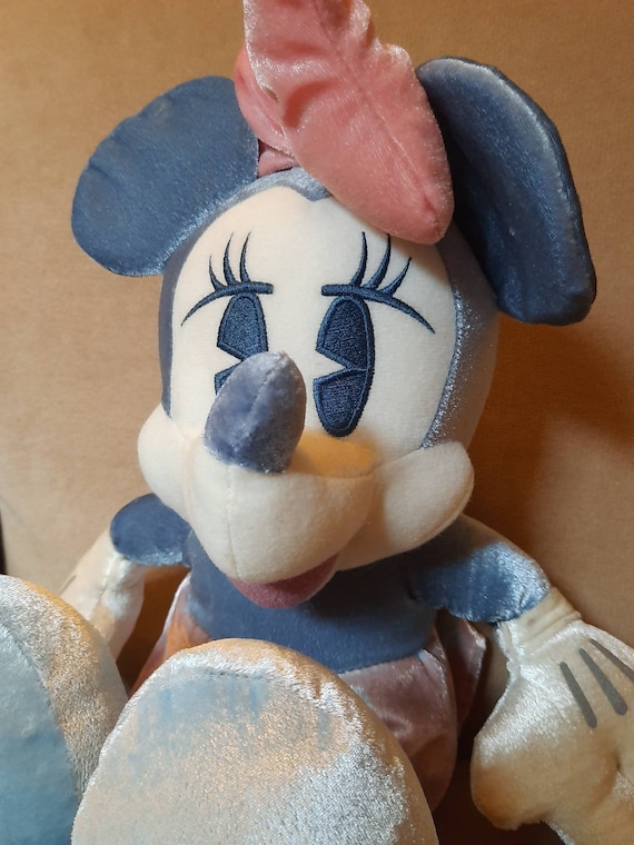 ミッキー　ミニー　ソフトドール　マスコット　SEGA 1999 1999 Sega Vintage Minnie Mouse Disney 18jnch Silvery Blue Unique