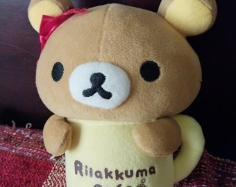 7 "San-X Rilakkuma Plüschtier mit Anhänger. Wie neuer Zustand. Made for Japan Market.