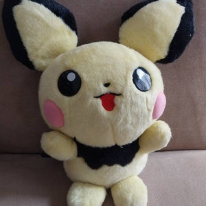 Vintage Pokemon Pichu - Kawaii Chubby, Solid Style