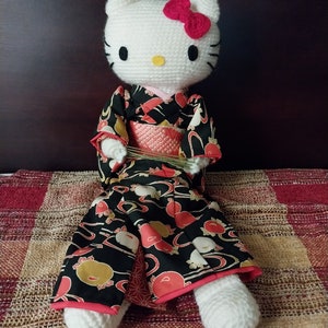 Super Rare Amigurumi Vintage 20" Hello Kitty in Gorgeous Kimono; Excellent Condition