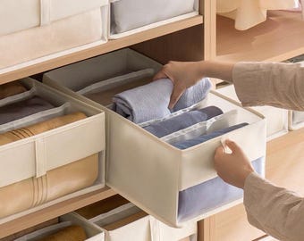 Clothing Organizer with adjustable dividers - Winter Version