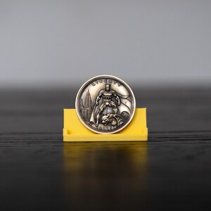 Batman Collectible Coin | 2025 Quarter Dollar Style | Dark Knight Fan Art | Gotham Superhero Challenge Coin | Antique Bronze DC Gift image 4