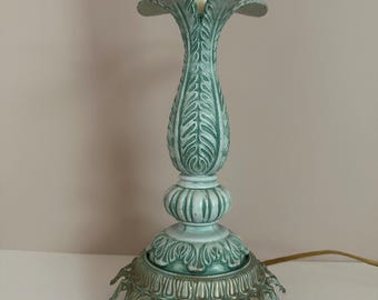 Lampada a candela in ghisa decorata anni '60 con paralume in damasco floreale