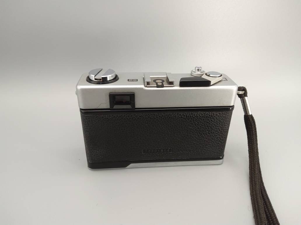 フィルムカメラ MAMIYA 135 EE Mamiya 135 EE | Camerapedia | Fandom