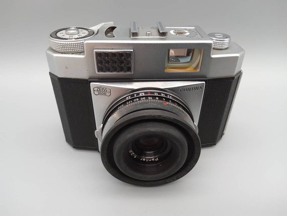 Zeis Ikon Contina Camera, Panther Lens 2:8 45 Mm. Good State