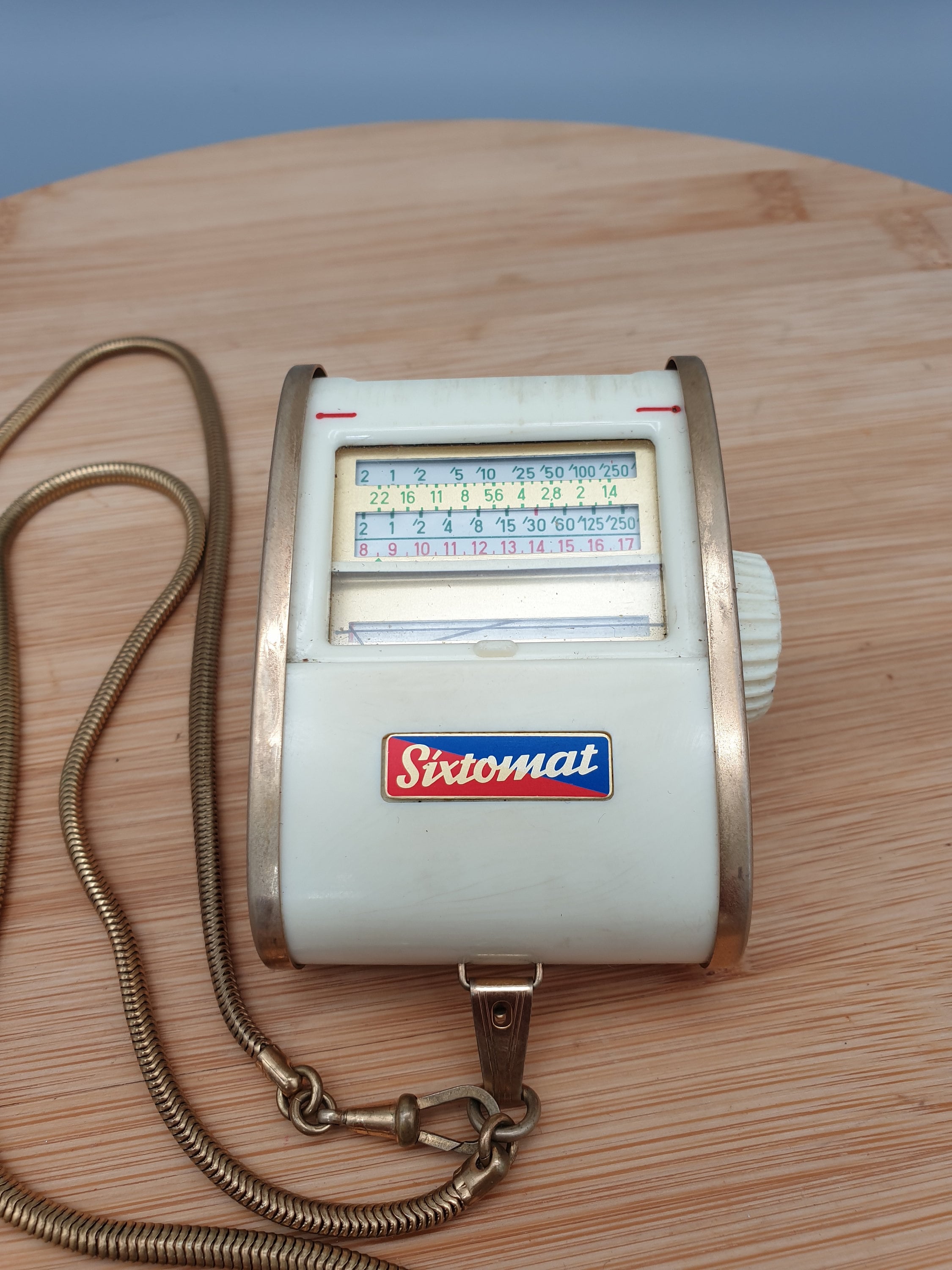 Gossen Sixtomat Light Meter for Vintage Camera. Color Finder. Made in