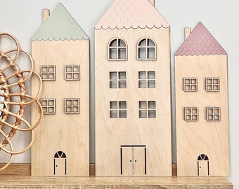 Decoración de pared de casas escandinavas de madera para habitación infantil o guardería, techo pintado a mano en colores personalizados, edificios de estilo bohemio de Ámsterdam.
