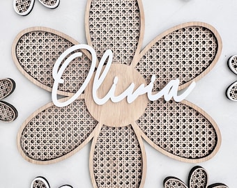 Oak Rattan Flower Daisy Wall Décor, Personalised Name Sign, Custom Wall Sign, Bespoke Name Sign Nursery Wall Décor, Personalised Baby Gift