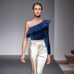 Long trousers white Priscilla IO. - high-waisted - flared leg - flare - split -slit - sartorial -handmade -high quality -made in Italy