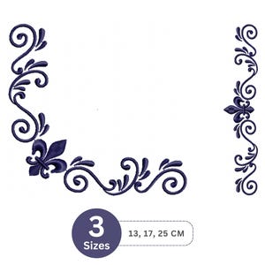 Può includere: Disegni floreali ricamati blu scuro ad angolo e bordo. Il design ad angolo presenta un giglio e volute. Il design del bordo è una linea verticale di volute. Include il testo "3 Misure" e misure di 13, 17 e 25 cm.