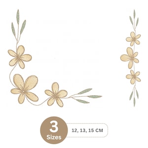 Puede incluir: Diseño floral bordado en beige y verde. La imagen presenta una disposición en esquina de flores y hojas, junto con un tallo floral vertical. El diseño está disponible en tres tamaños: 12, 13 y 15 cm.