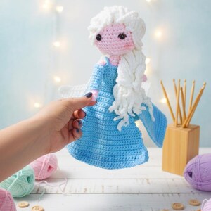 Elsa Amigurumi-haakpatroon: sneeuwkoningin-pop (pdf-download) Geschikt voor beginners afbeelding 8